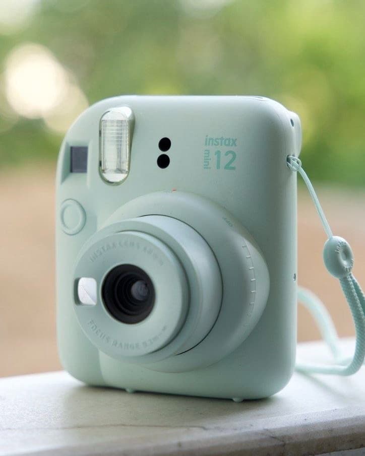 Fujifilm Instax Mini 12 - Fujifilm camera equipment in mint condition