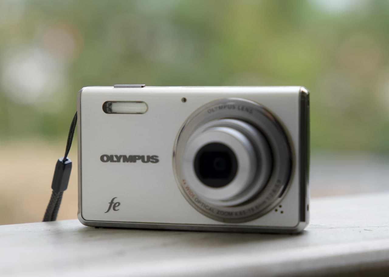 Olympus FE-4000 - Olympus از سیلور کم در وضعیت mint